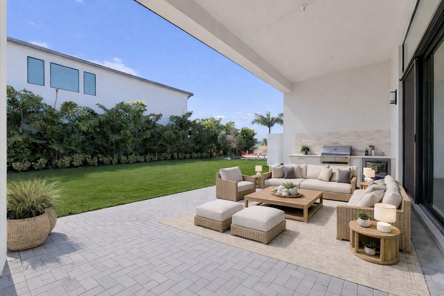 9568 Regal Palm Court — photo 8