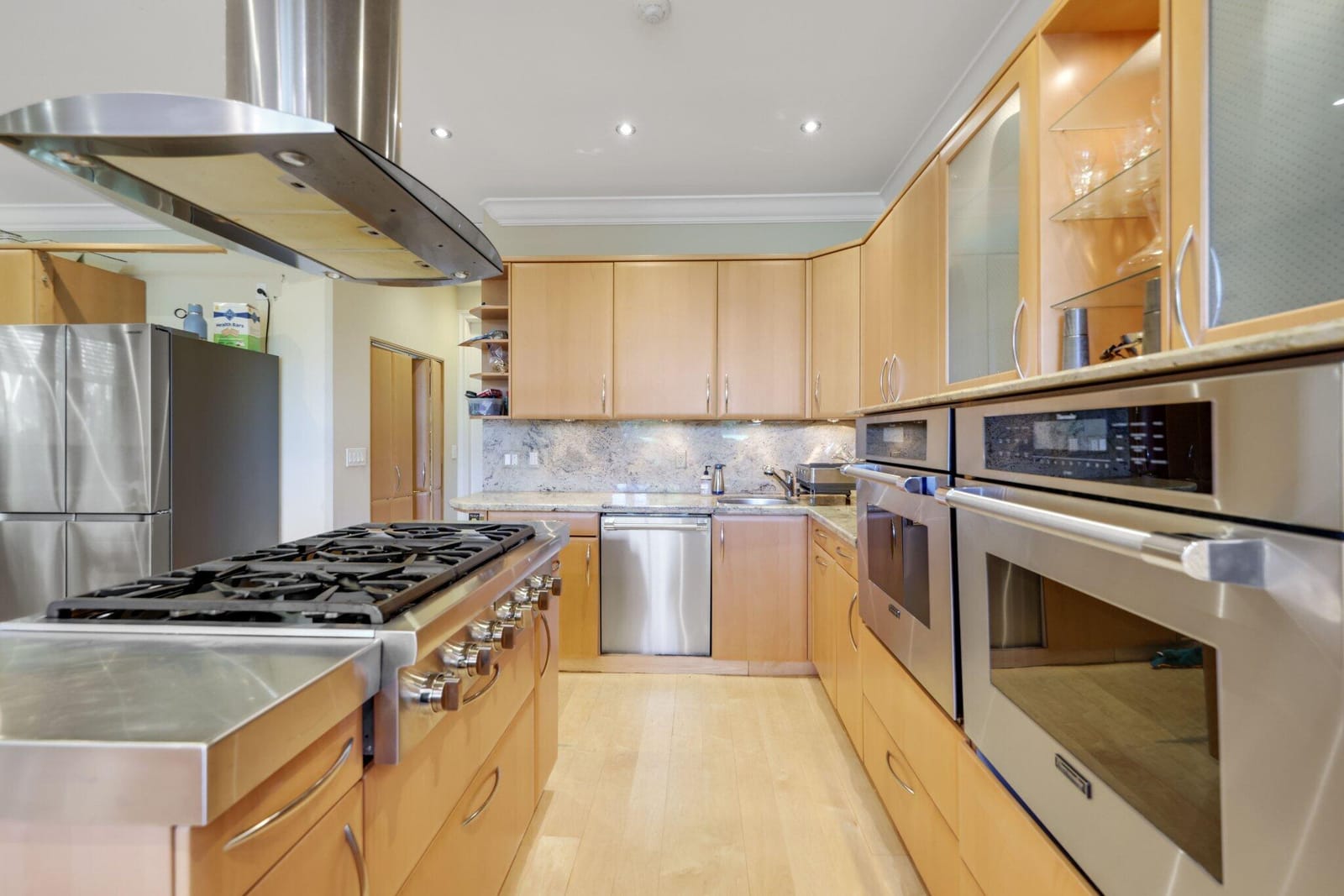 7355 Mandarin Drive — photo 10