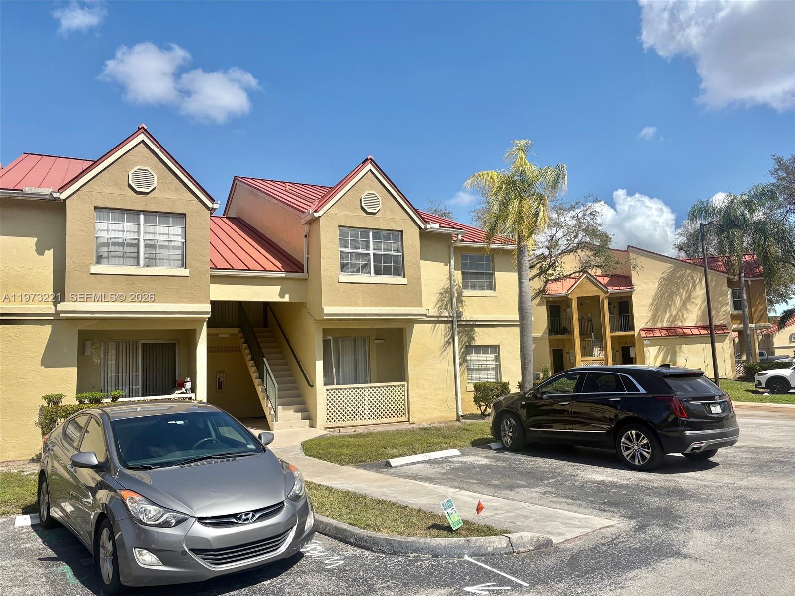 18324 NW 68th Avenue H, Hialeah, FL 33015, Hialeah