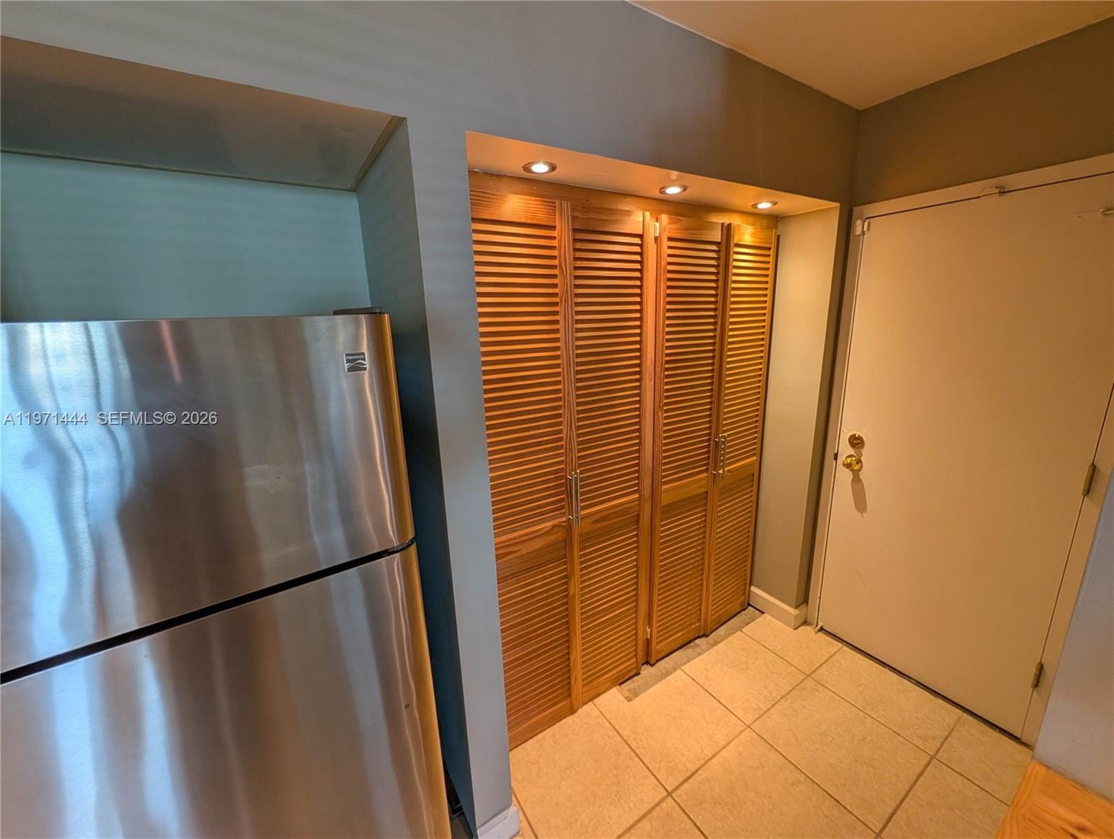 100 Golden Isles Drive PH9, Hallandale Beach, FL 33009 photo 15