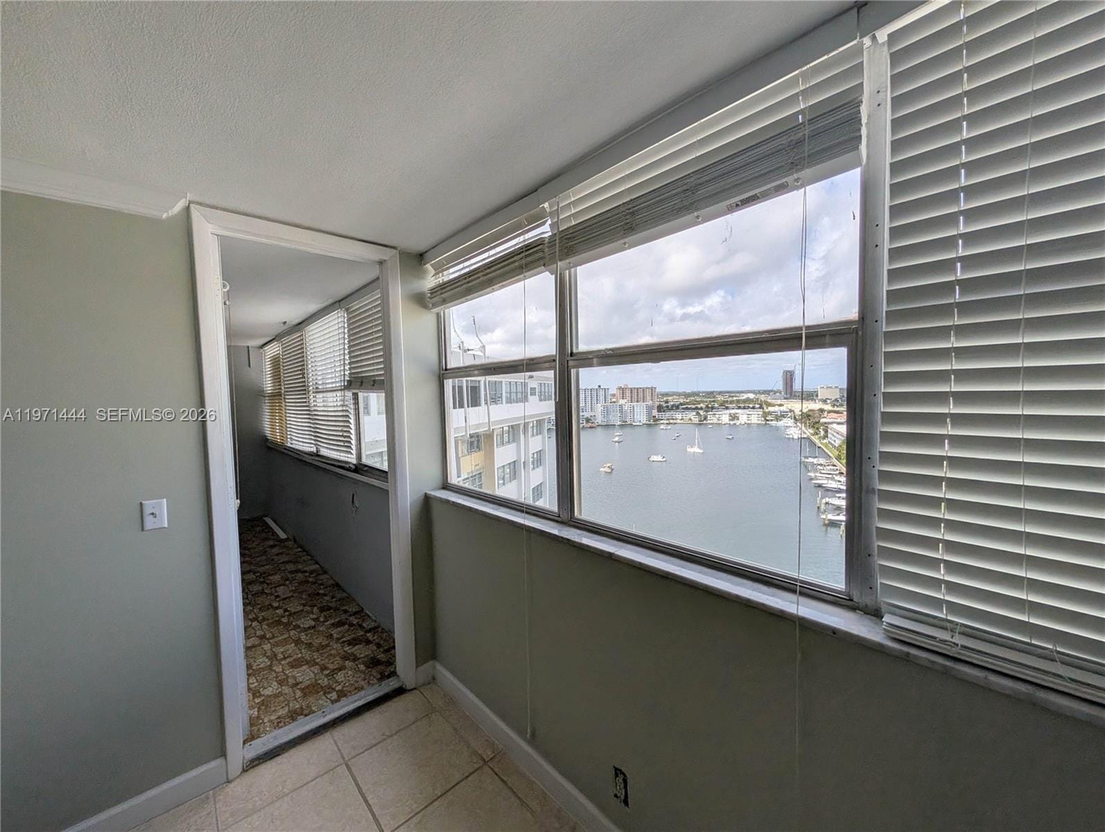 100 Golden Isles Drive PH9, Hallandale Beach, FL 33009 photo 20