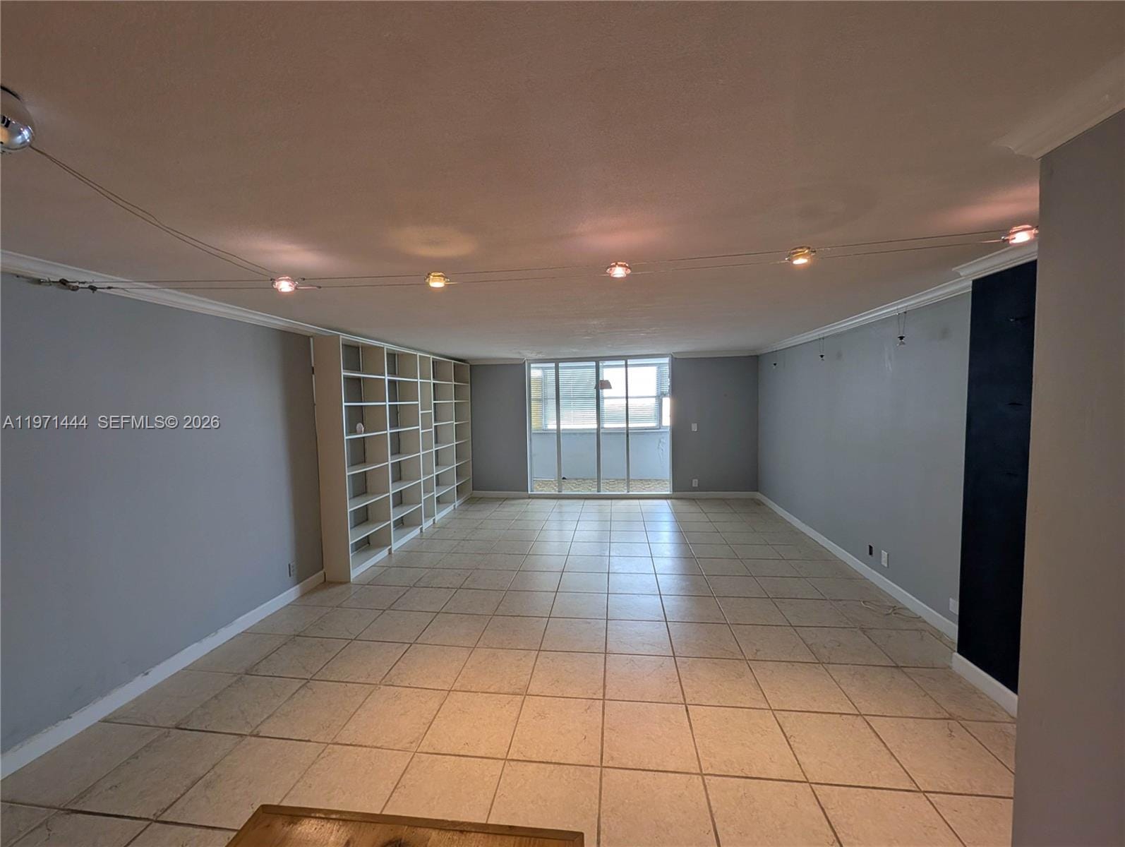 100 Golden Isles Drive PH9, Hallandale Beach, FL 33009 photo 10