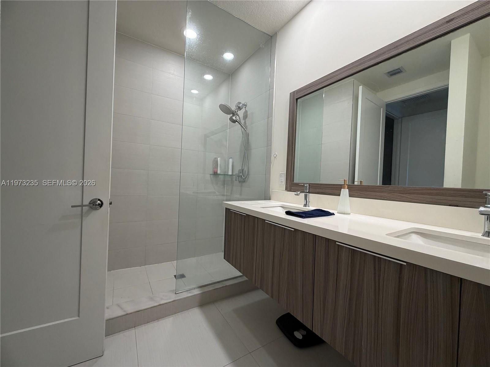 6401 NW 103rd Place 106, Doral, FL 33178 photo 18