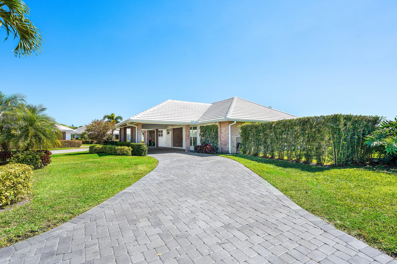 351 Colony Key Circle, Atlantis, FL 33462 photo 8