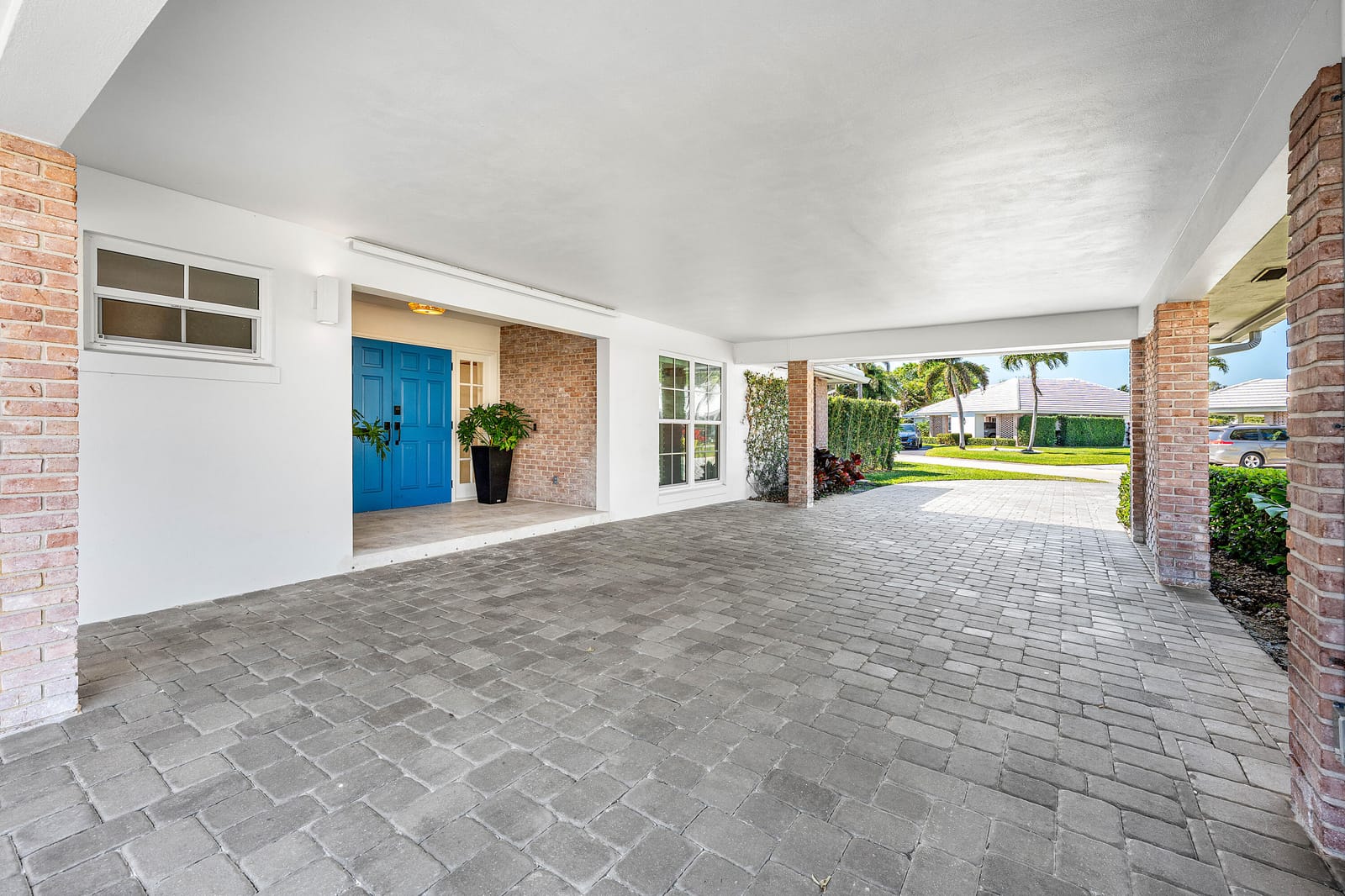 351 Colony Key Circle, Atlantis, FL 33462 photo 9