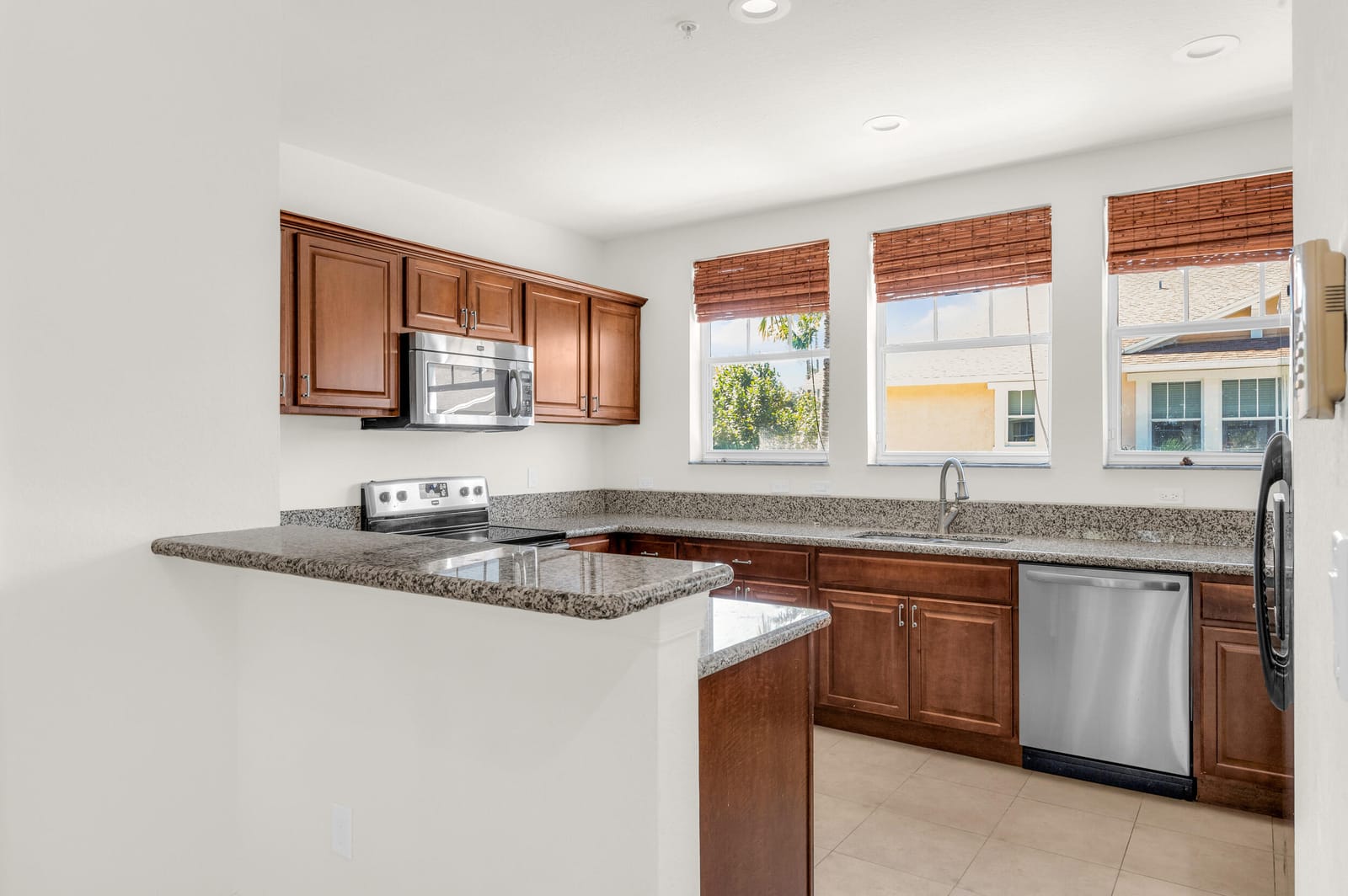 960 Millbrae Court 3, West Palm Beach, FL 33401 photo 10