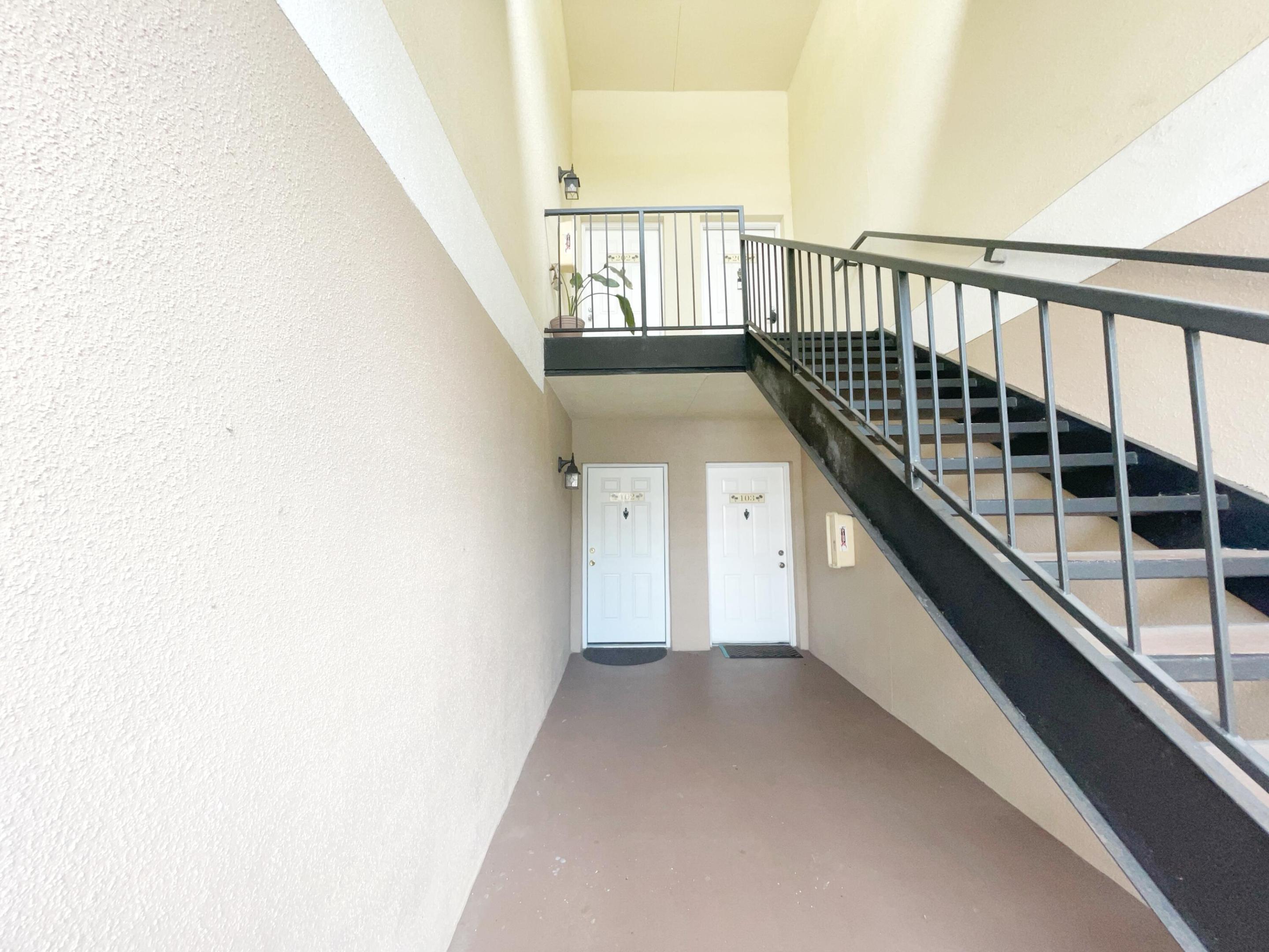 815 W Boynton Beach Boulevard 4-102, Boynton Beach, FL 33426, Boynton Beach
