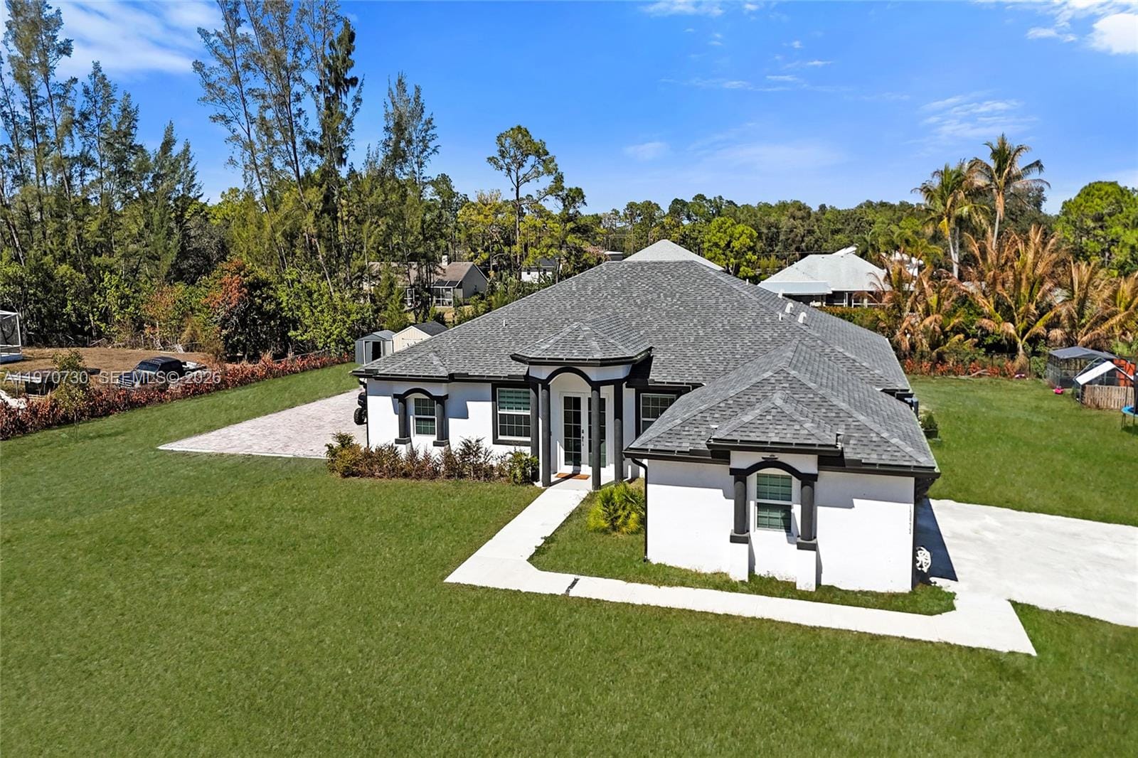 13673 N 77th Place N, Loxahatchee, FL 33412