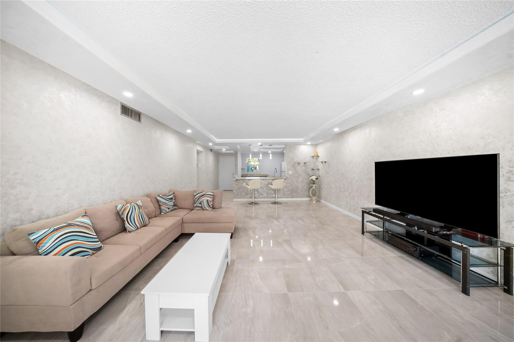 2615 NE 3rd Court 220, Boynton Beach, FL 33435, Boynton Beach