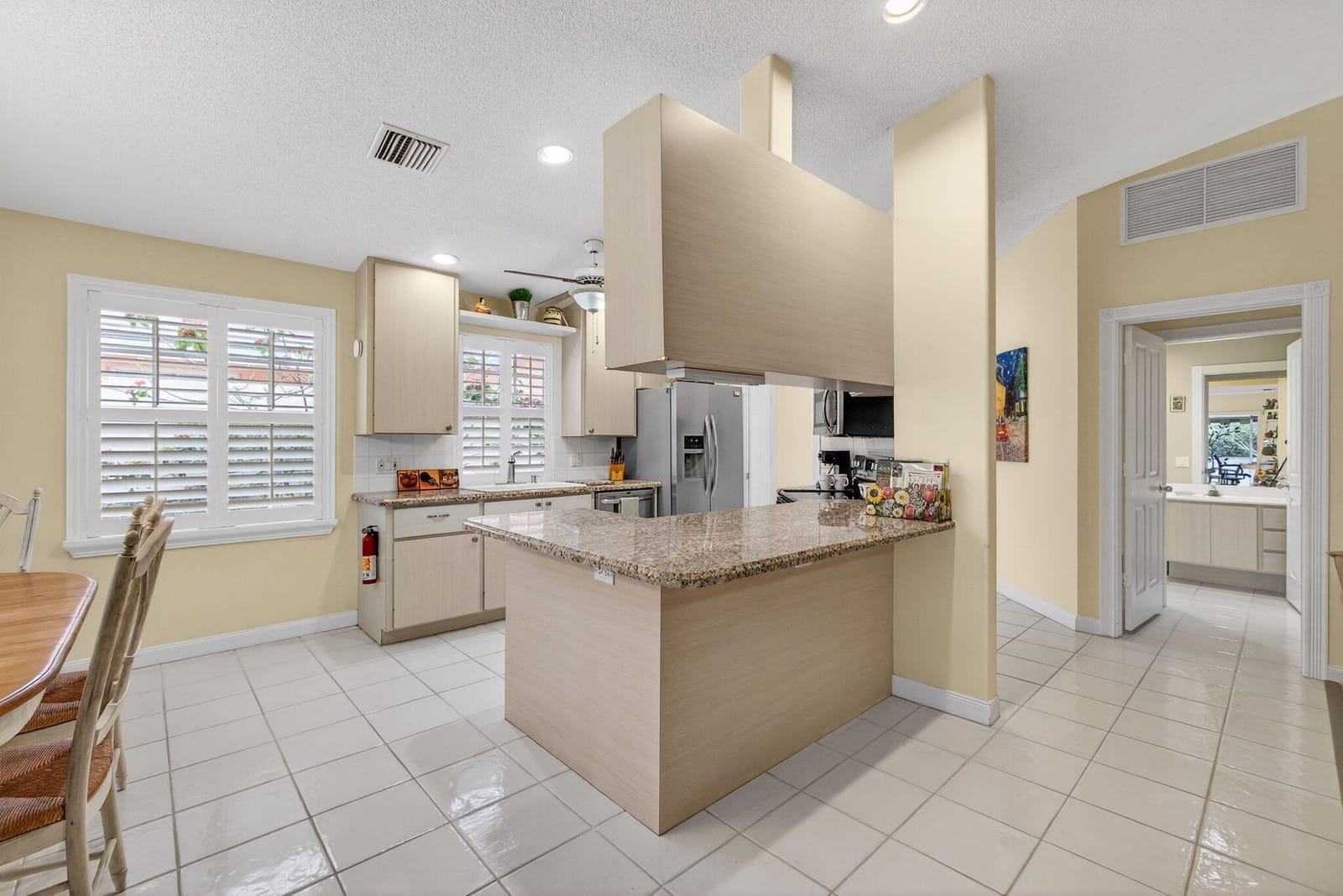 8323 Old Forest Road, Palm Beach Gardens, FL 33410 photo 11