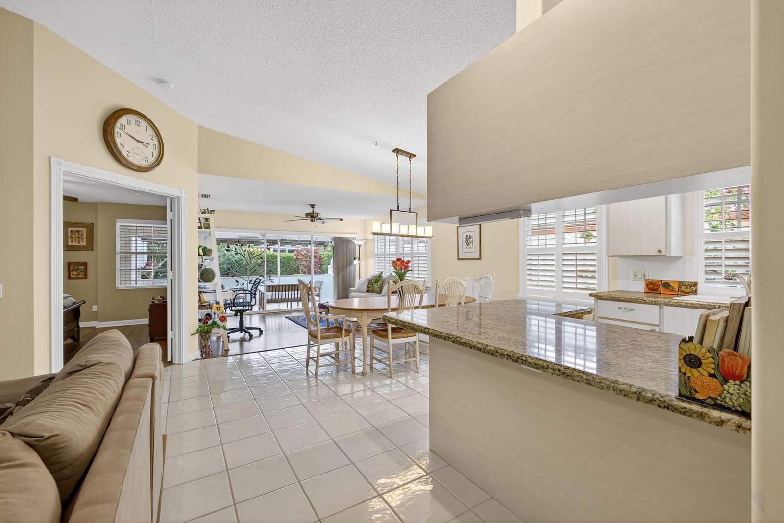 8323 Old Forest Road, Palm Beach Gardens, FL 33410 photo 16