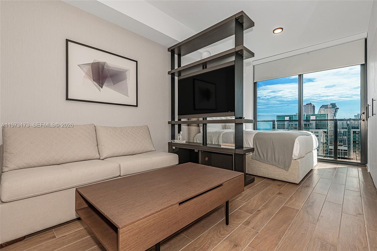 398 NE 5th Street 4512, Miami, FL 33132 photo 4