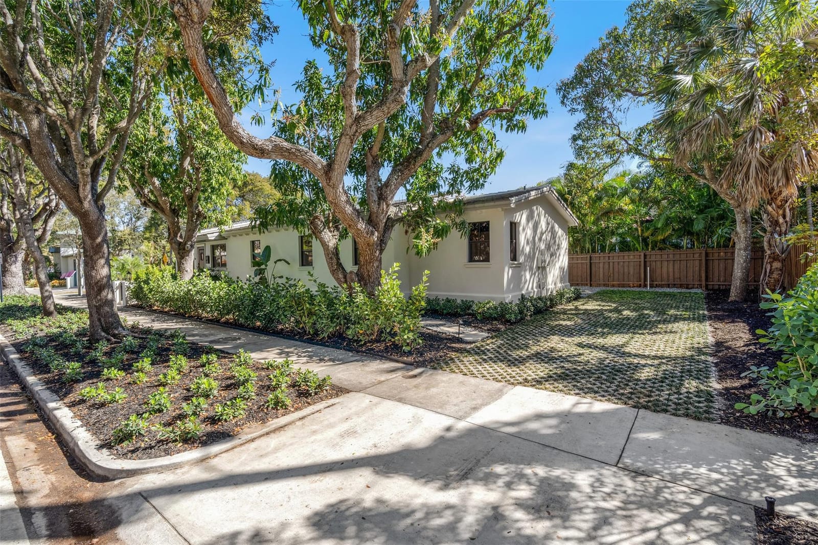 2100 Lake Avenue, West Palm Beach, FL 33401 photo 18