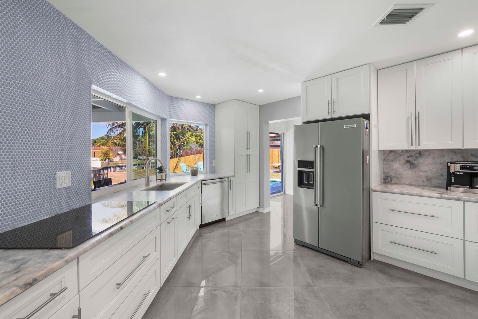 6797 Bayshore Drive — photo 9