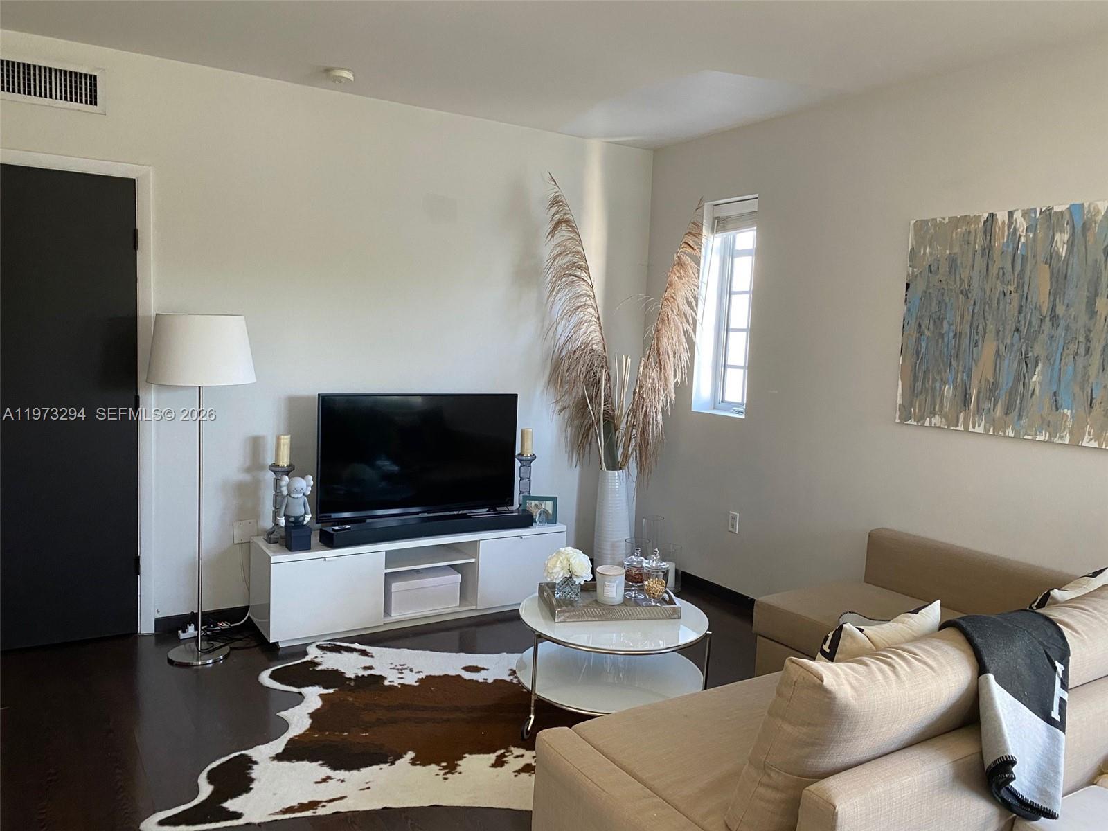 435 21st Street 307, Miami Beach, FL 33139, Miami Beach
