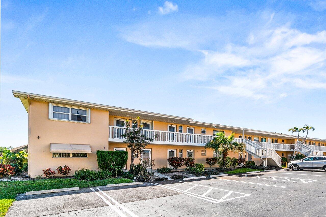 2121 NE 1st Court 202, Boynton Beach, FL 33435, Boynton Beach