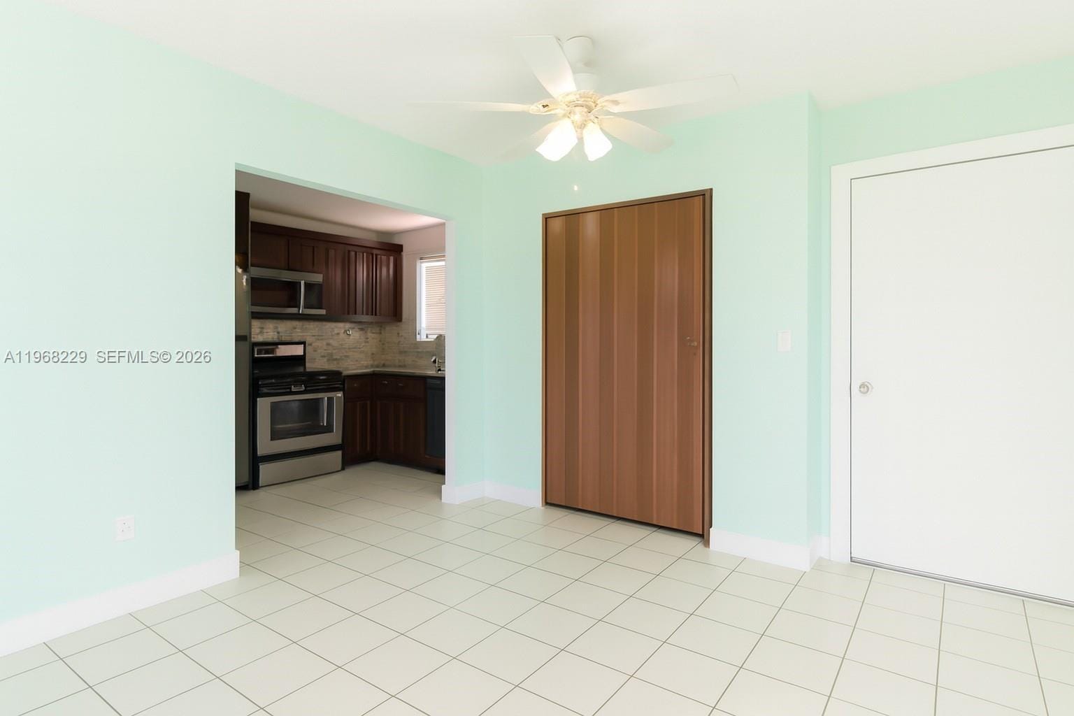 8895 Fontainebleau Boulevard 504, Miami, FL 33172 photo 6