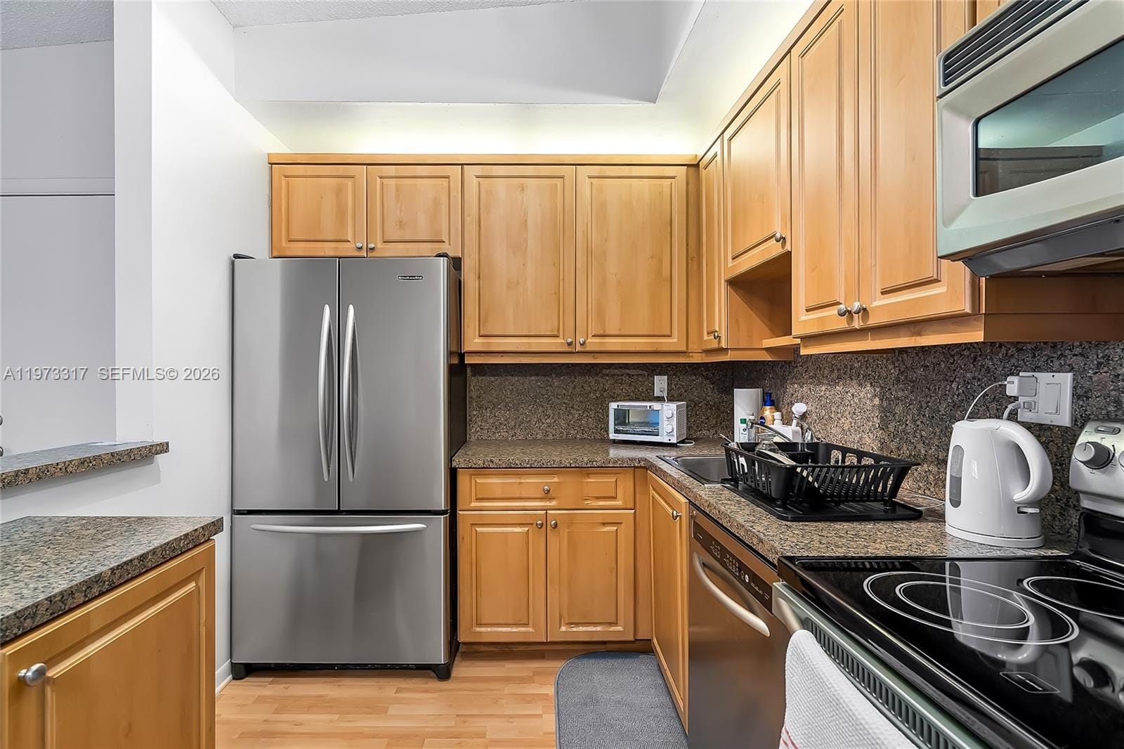 10715 W Clairmont Circle 212 — photo 10