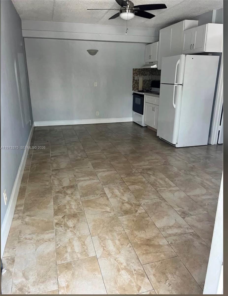 3211 SW 44th Street 117 — photo 2