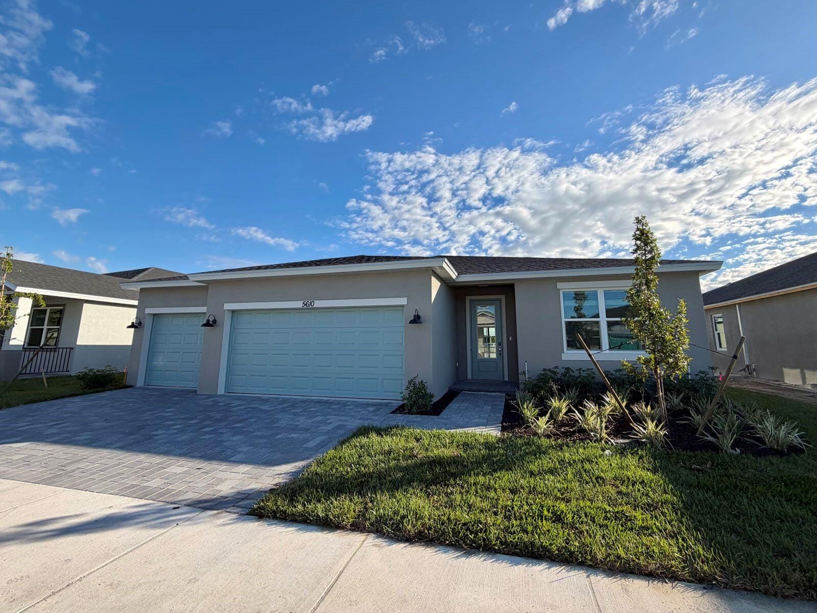 5610 Hampton Park Circle, Vero Beach, FL 32966 photo 2
