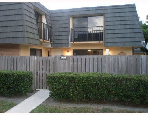 3209 32nd Way 3209, West Palm Beach, FL 33407, West Palm Beach
