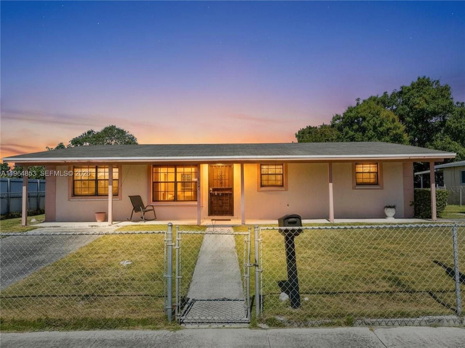 10721 SW 149th Terrace, Miami, FL 33176 photo 1