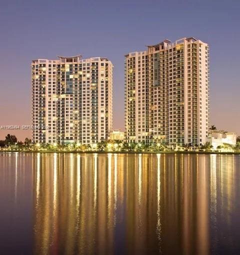 2641 N Flamingo Road TH5N, Tao Sawgrass, Sunrise, FL