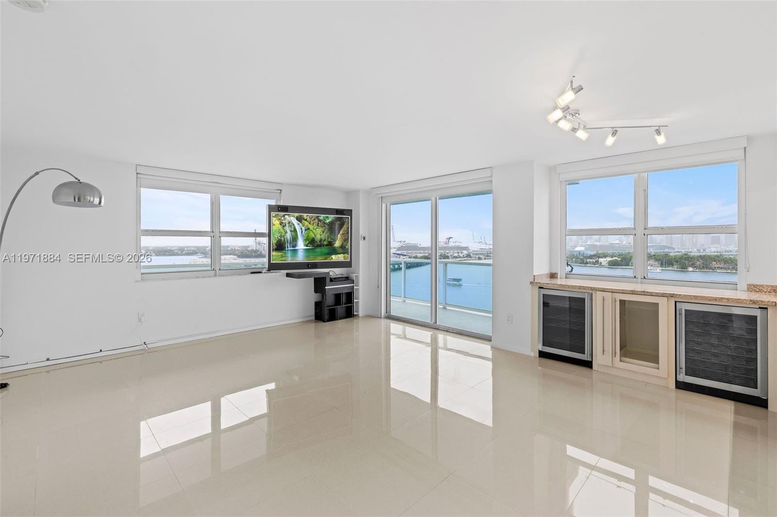 650 W Ave 1401 1401, Miami Beach, FL 33139 photo 5