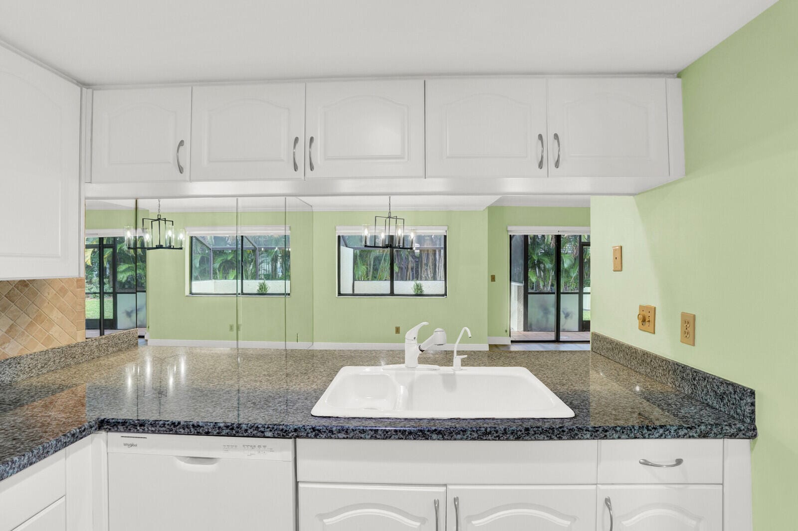 215 Oak Harbour Drive, Juno Beach, FL 33408 photo 13