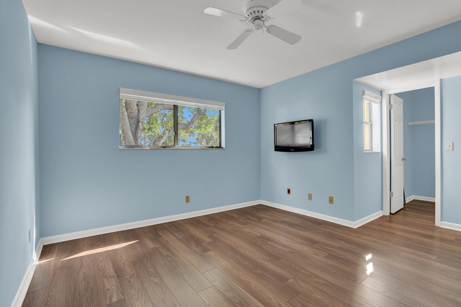 215 Oak Harbour Drive, Juno Beach, FL 33408 photo 28