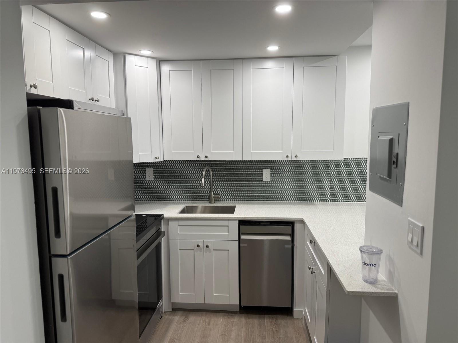 926 Michigan Avenue 12 — photo 2
