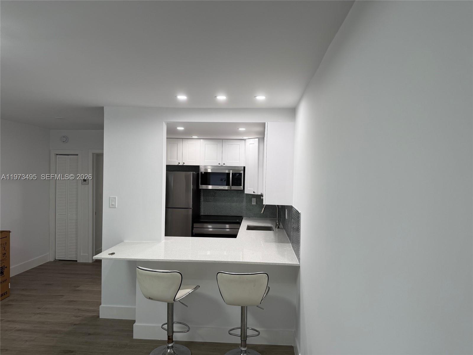 926 Michigan Avenue 12, Miami Beach, FL 33139, Miami Beach