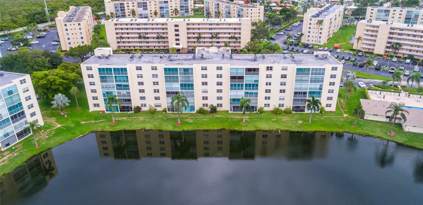 131 SE 3rd Avenue 608, Dania Beach, FL 33004 photo 1