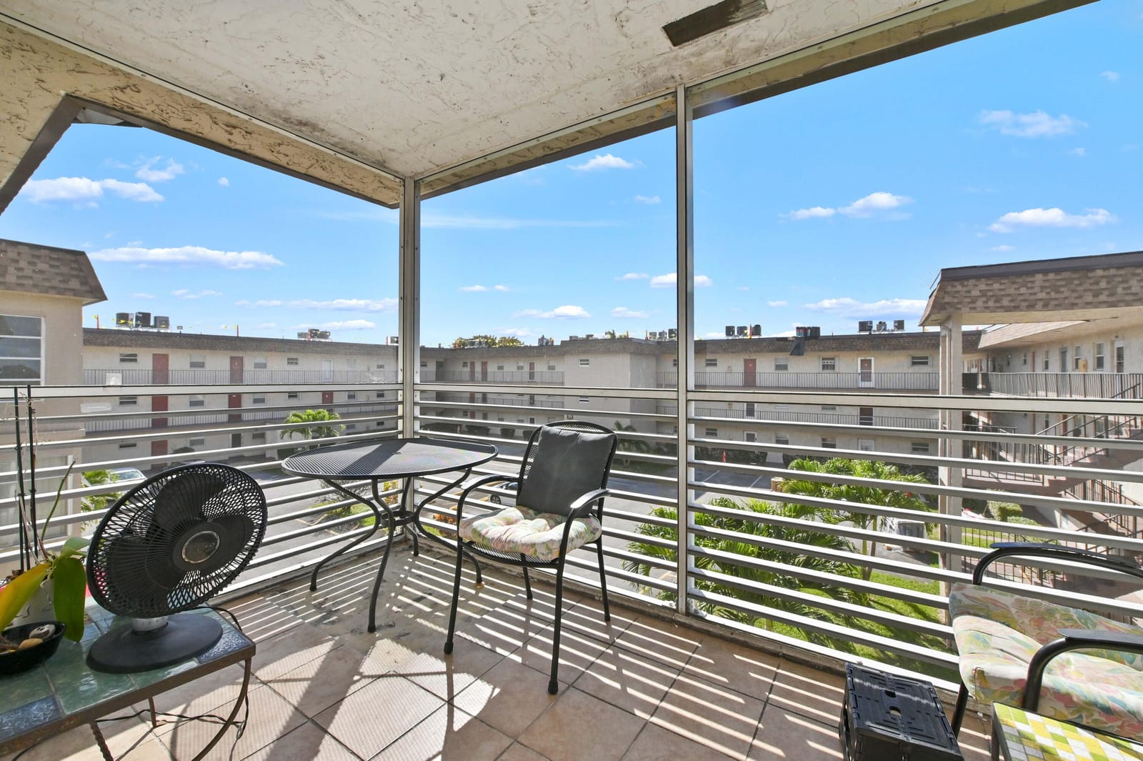 721 Lori Drive 313 — photo 2