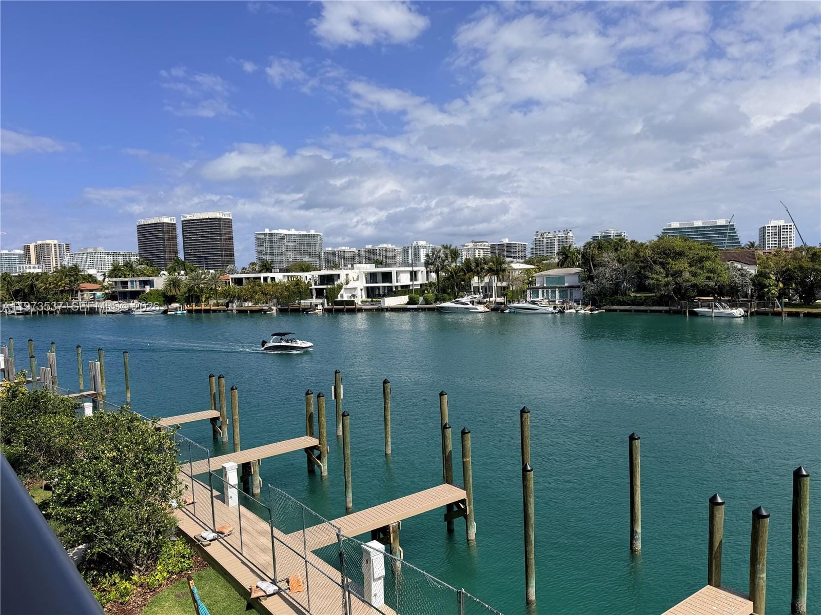 9221 E Bay Harbor Drive 309 — photo 2