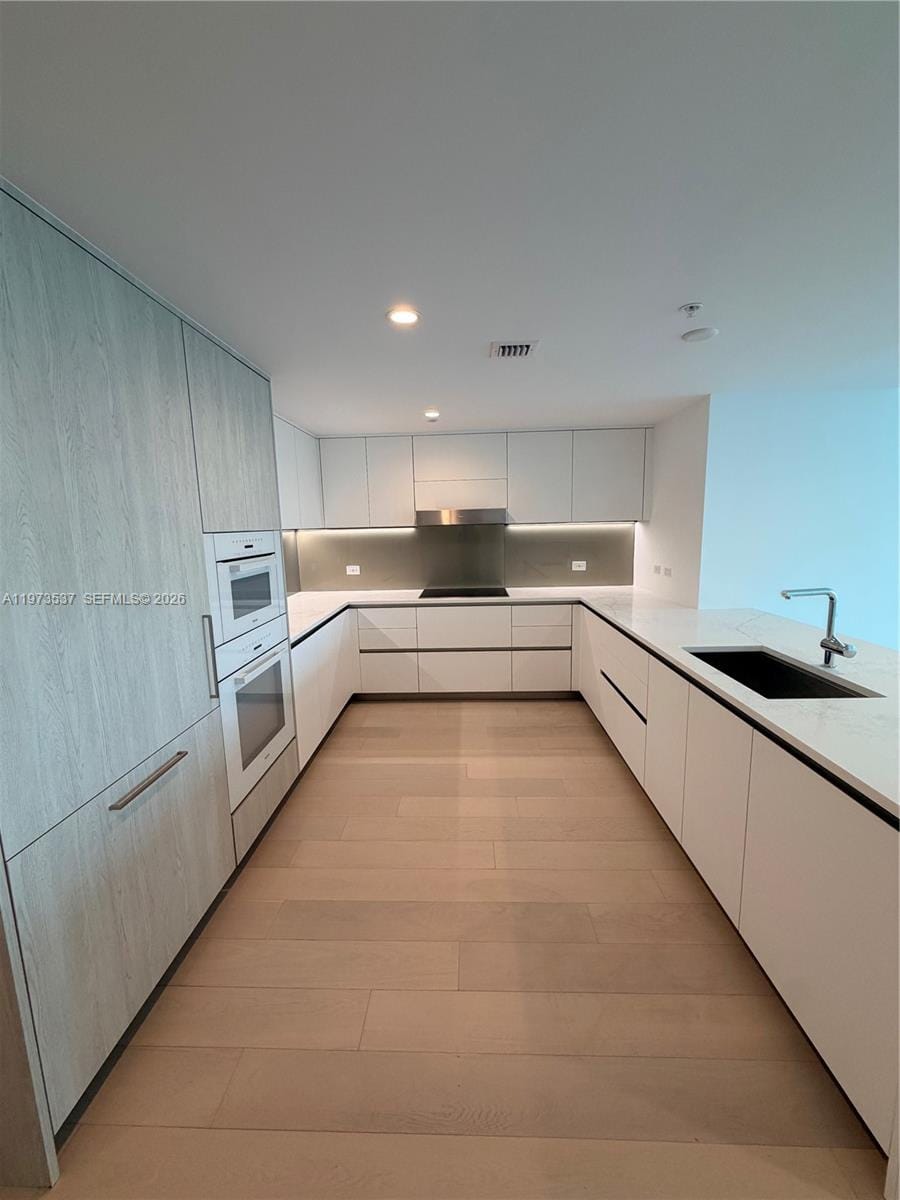 9221 E Bay Harbor Drive 309 — photo 7