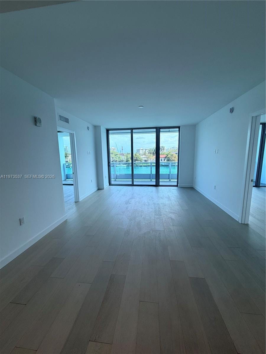 9221 E Bay Harbor Drive 309 — photo 8