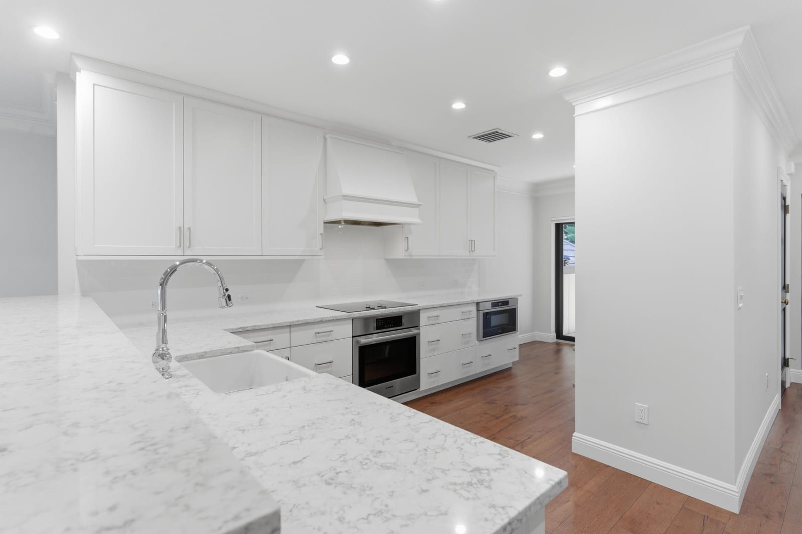 2810 Polo Island Drive C202, Wellington, FL 33414 photo 12