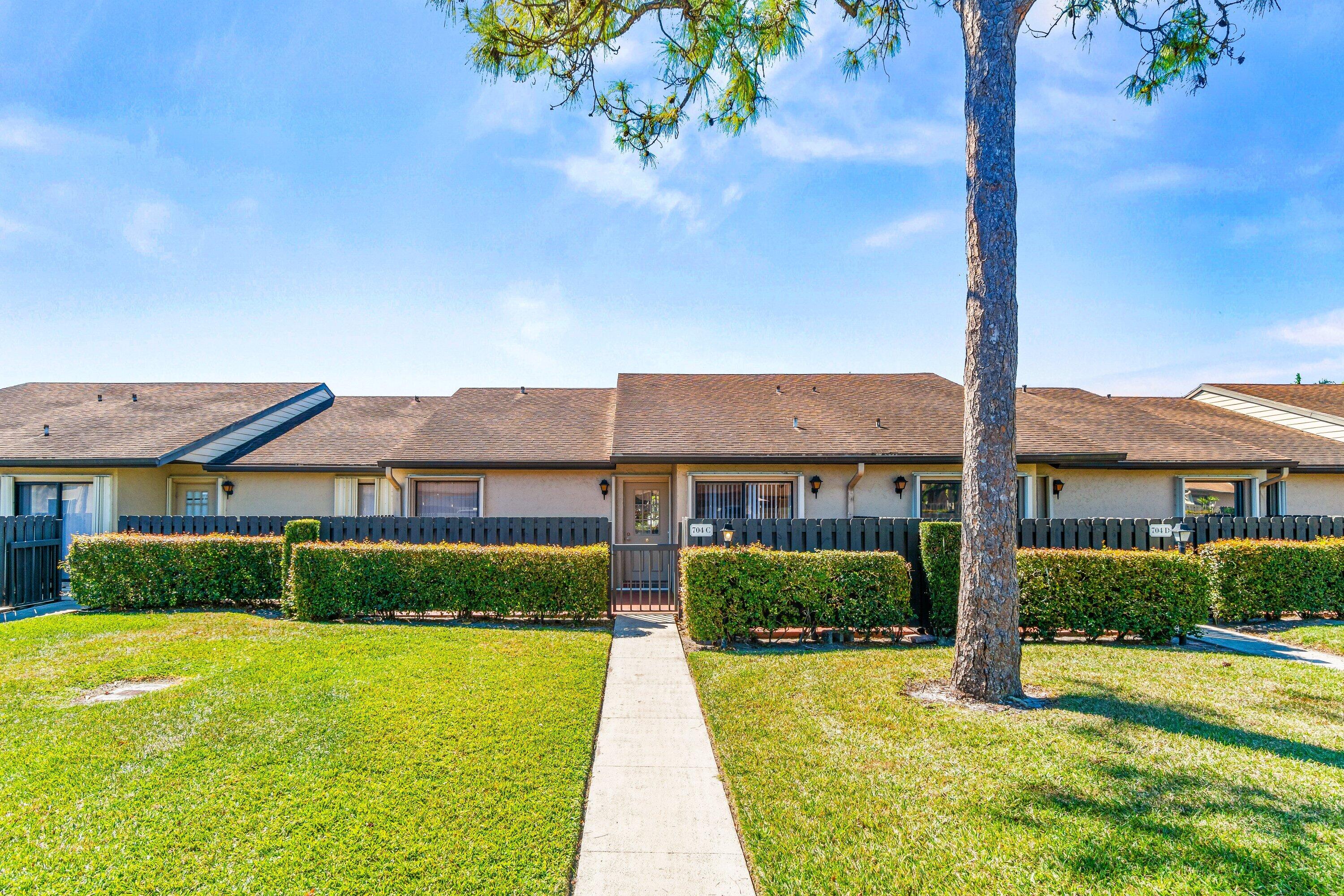 704 Sunny Pine Way C, Greenacres, FL 33415, Greenacres