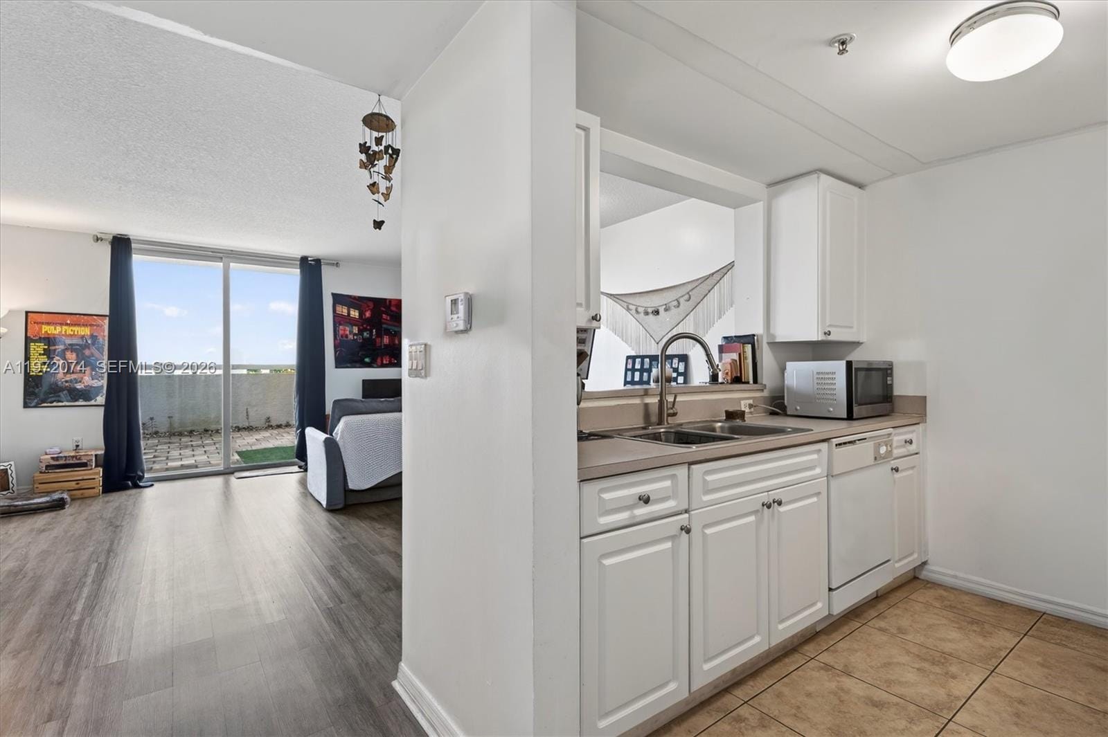 900 SW 8th Street 505 — photo 9