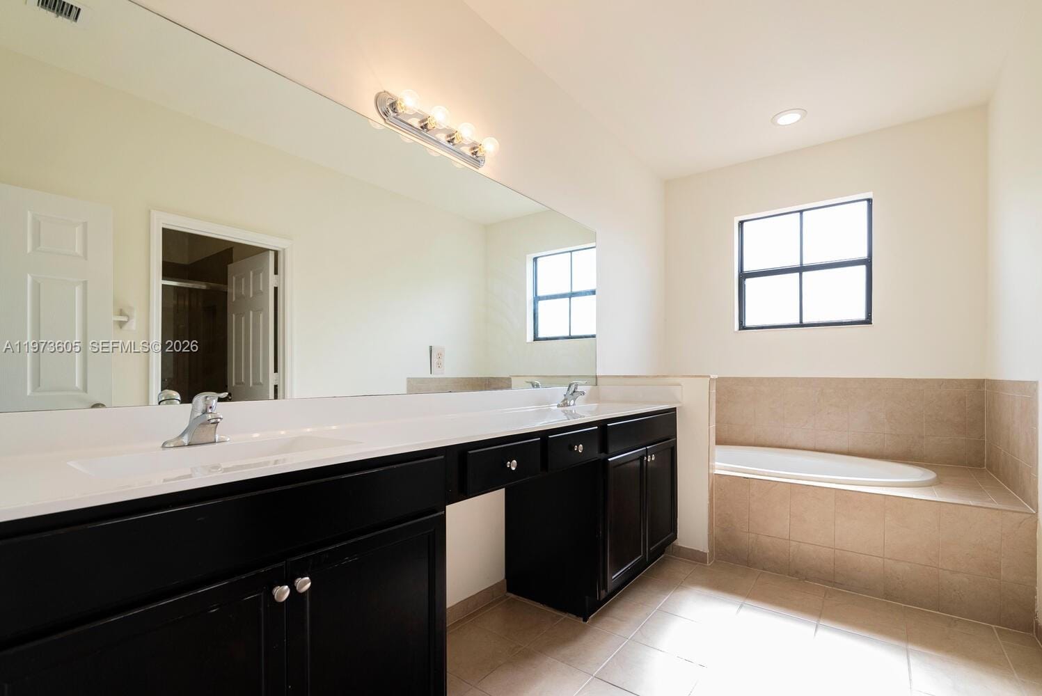516 SE 35th Terrace, Homestead, FL 33033 photo 13