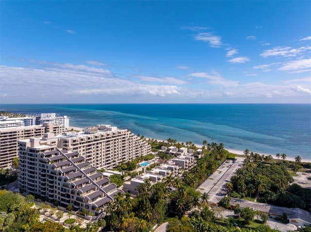 151 Crandon Blvd 600 600, sold in The Emeraldbay @ Key Colo, Key Biscayne, FL