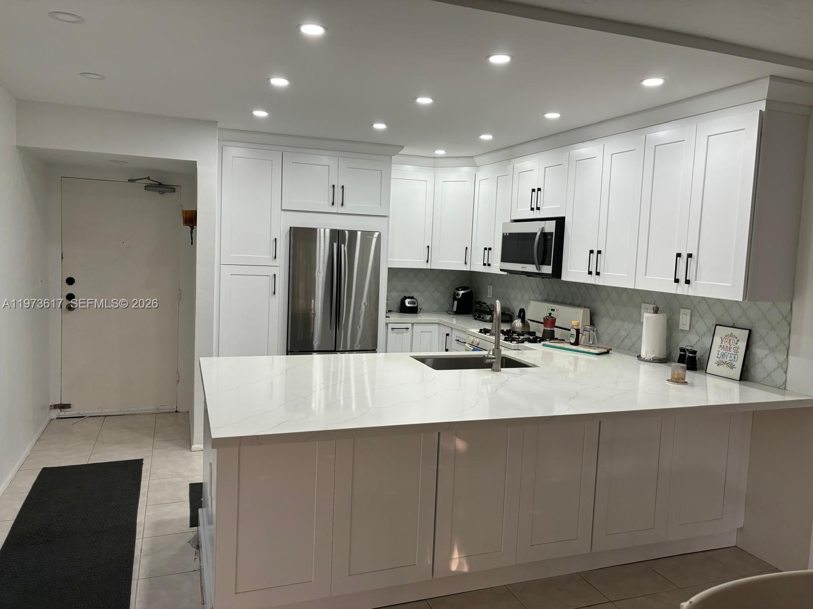 6884 N Kendall Drive C407, Pinecrest, FL 33156, Pinecrest