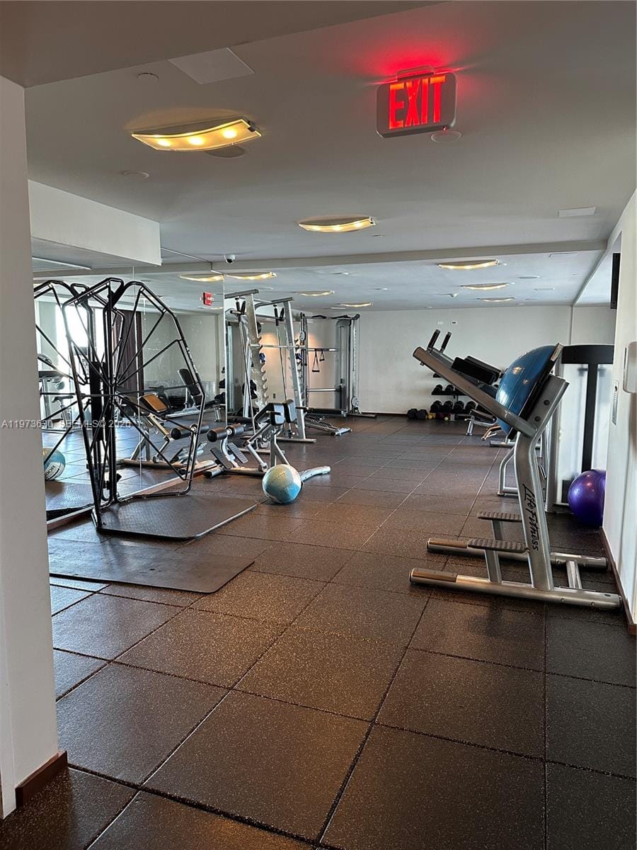 335 S Biscayne Boulevard 1002, Miami, FL 33131 photo 15
