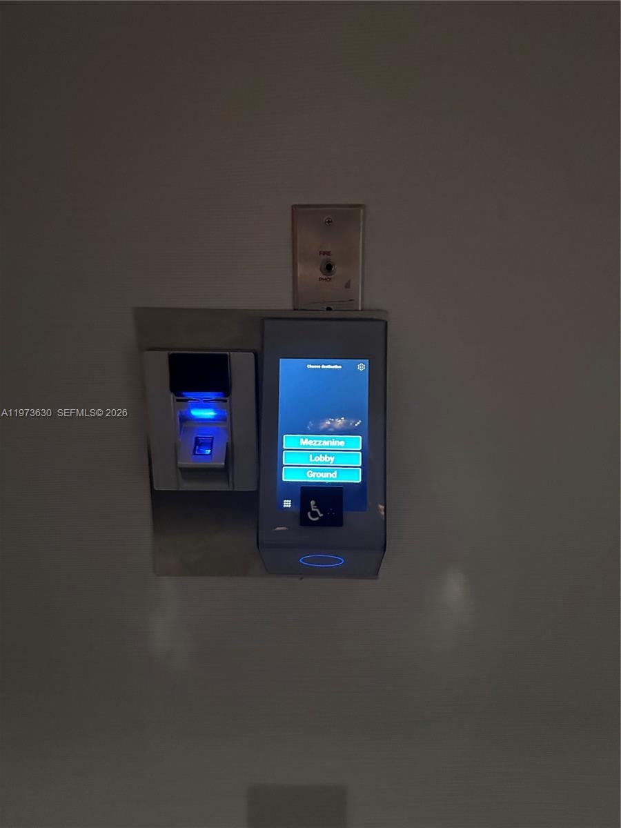 335 S Biscayne Boulevard 1002, Miami, FL 33131 photo 18