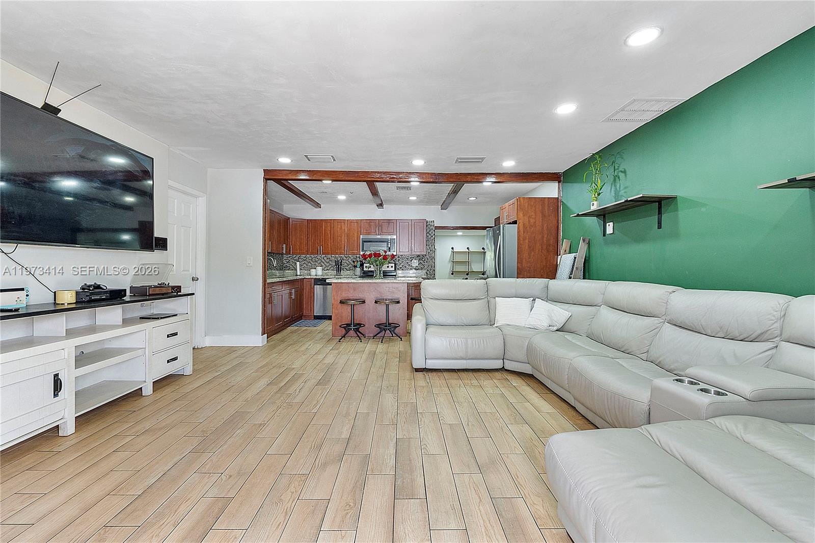 3410 N 72nd Terrace — photo 4