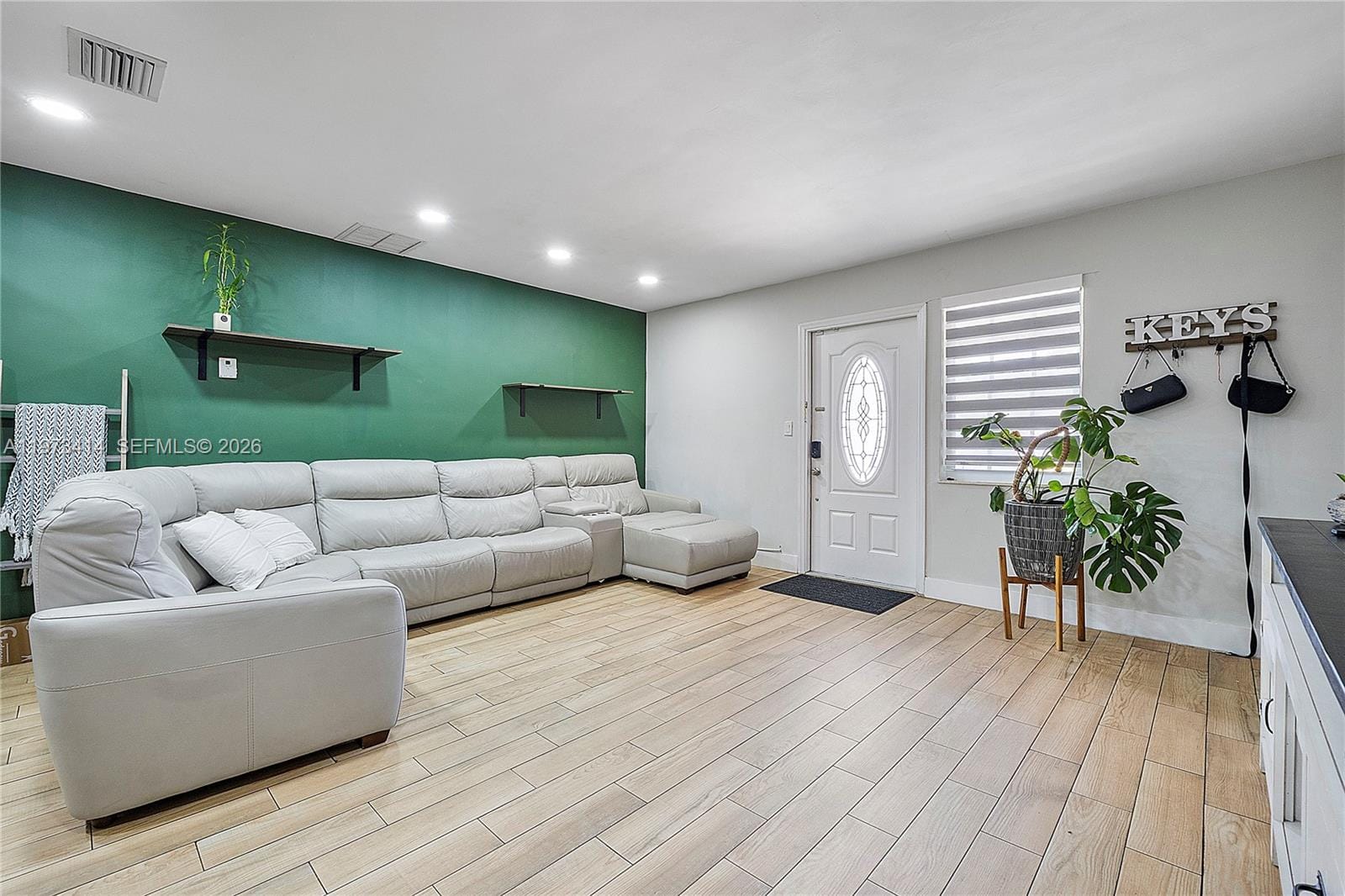 3410 N 72nd Terrace — photo 5