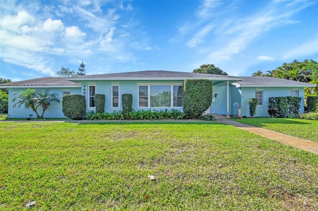 7480 NW 9th Street, sold in Plantations Secluded Gard, Plantation, FL