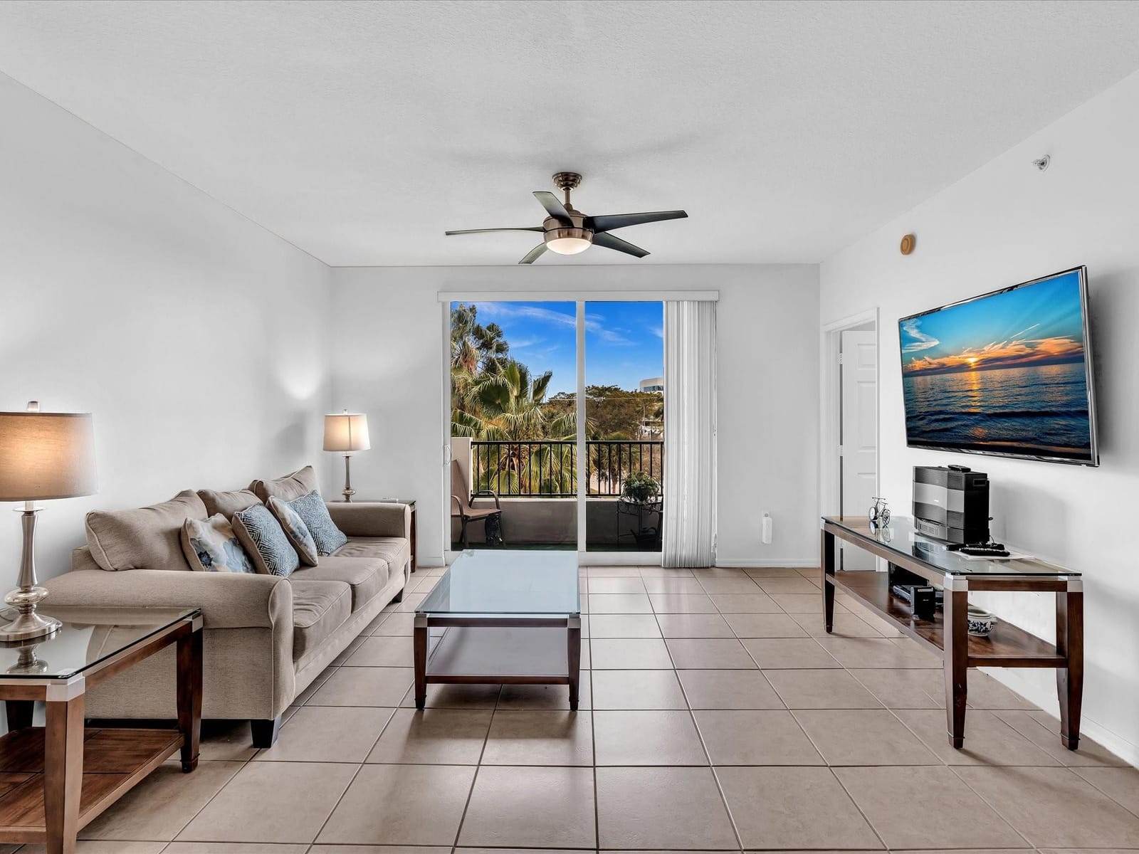 2421 NE 65th Street 406, Fort Lauderdale, FL 33308 photo 2