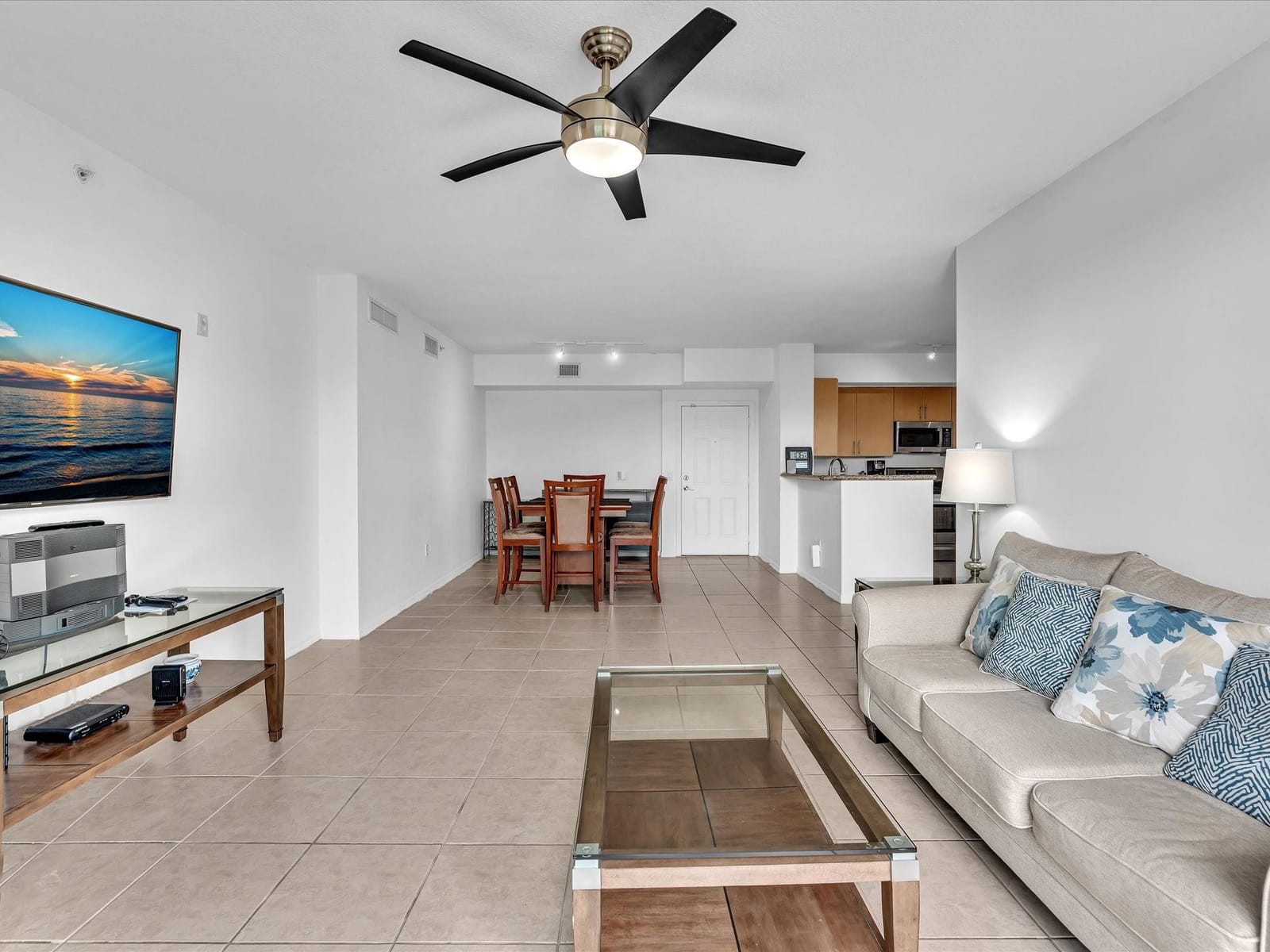 2421 NE 65th Street 406, Fort Lauderdale, FL 33308 photo 17